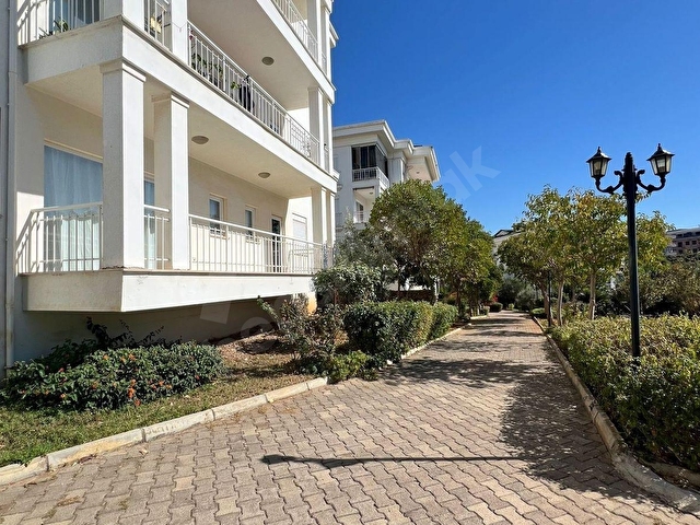 OBA LİLİAN SİTESİNDE EŞYALI HAVUZ MANZARALI 2+1 SATILIK DAİRE - Görsel 20