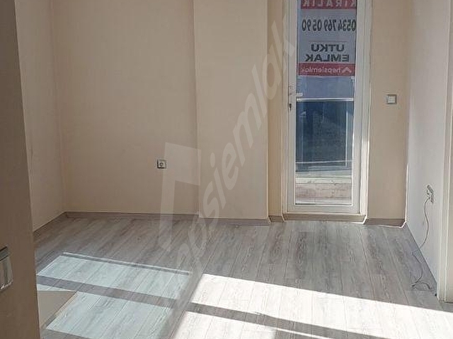 ATAKUM YENİMAHALLE ATAKENT OKUL KARŞINDA 3.KAT 1+1 KİRALIK DAİRE - Görsel 3