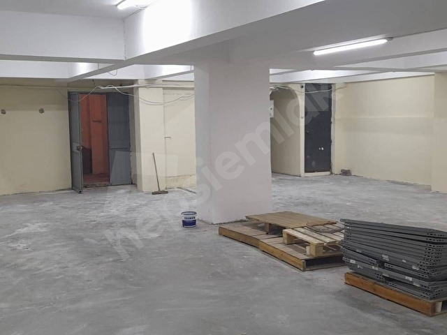 YENI BOYALI 155 m2 DEPO- IMALATHANE/ 500 m2 IMALATHANE/750 m2 IMALATHANE DEKORASYONU HAZIR - Görsel 3