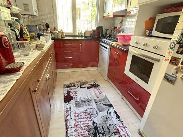 Eminden,Zeynepkamil hastaneye yakın,3+1,OTOPARKLI,25 yıllık,VİDEO EKLİ - Görsel 14