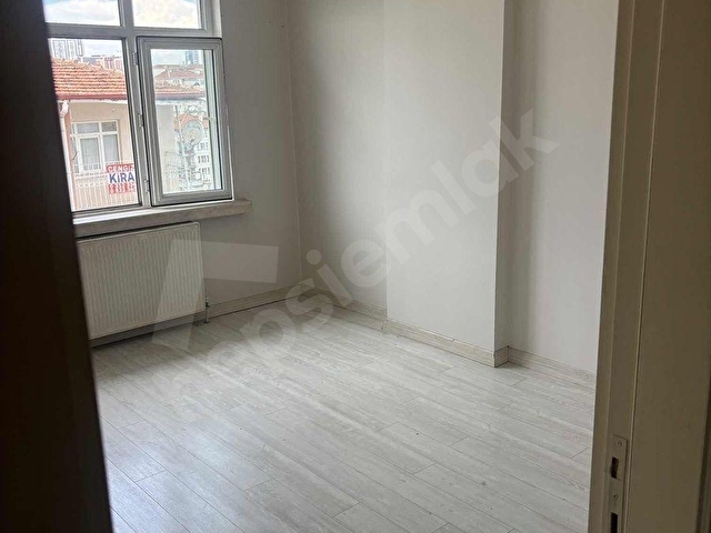 LK GROUP DEMETGÜL MAHALLESİNDE MERKEZİ 3+1 KİRALIK DAİRE - Görsel 15