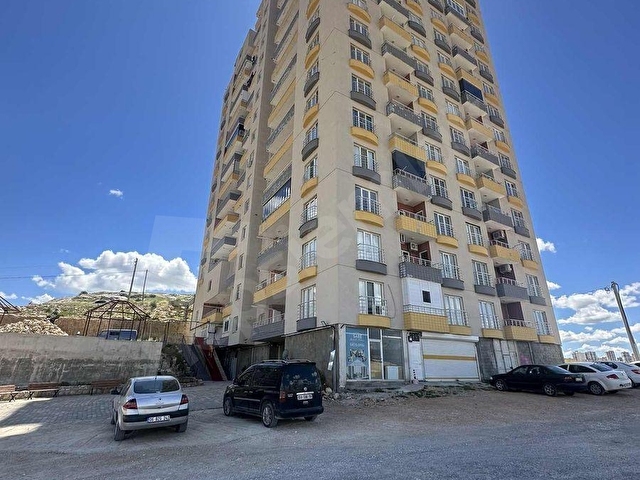 SÜRER EMLAK`TAN KİRALIK ULTRA LÜKS 2+1 DAİRE`MİZ ARA KATTA - Görsel 3