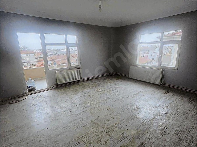 Erenler Merkezde Masrafsız 3+1 Fırsat Daire! - Görsel 8