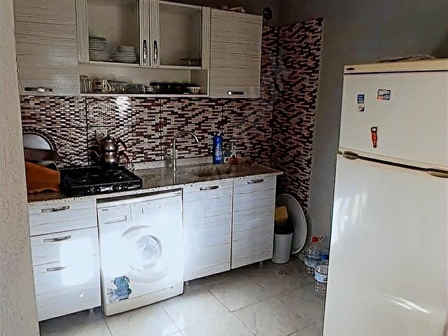 BURHANİYE ŞARKÖYDE 525m2 ARSA İÇİNDE SATILIK EŞYALI EV - Görsel 6
