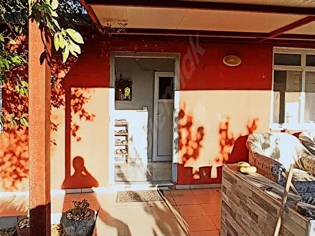 BURHANİYE ŞARKÖYDE 525m2 ARSA İÇİNDE SATILIK EŞYALI EV - Görsel 26