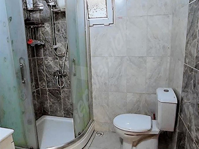BURHANİYE ŞARKÖYDE 525m2 ARSA İÇİNDE SATILIK EŞYALI EV - Görsel 7