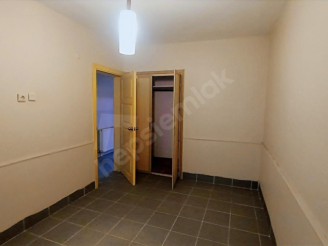 BAYRAMOĞLU ADA DA YÜZME HAVUZLU APARTMANDA YALI DAİRESİ - Görsel 27