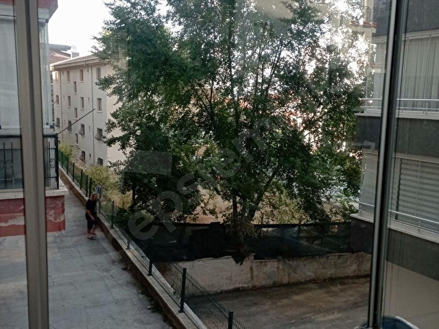 GÜLEÇTEN CEVİZLİDERE CADESİ YAKINI,İSKANLI,YAPILI,BALKONLU,KOMBİLİ,FERAH VE KULLANIŞLI 3+1 120 M2 - Görsel 4