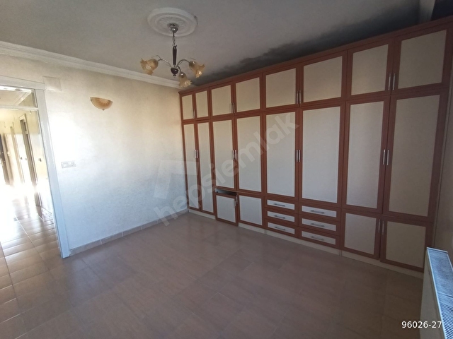 60.YIL MAHALLESİNDE KİRALIK DOĞALGAZLI DAİRE - Görsel 2