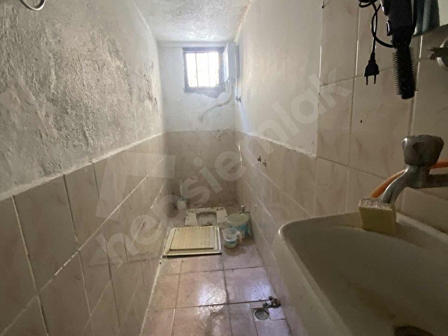 BUCA YILDIZDA CADDE ÜZERİ KİRALIK DÜKKAN 90 m2 - Görsel 6