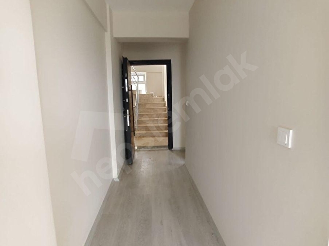 Foça Fevzi Çakmak Mahallesinde Sıfır 2+1 Satılık Daire - Görsel 27