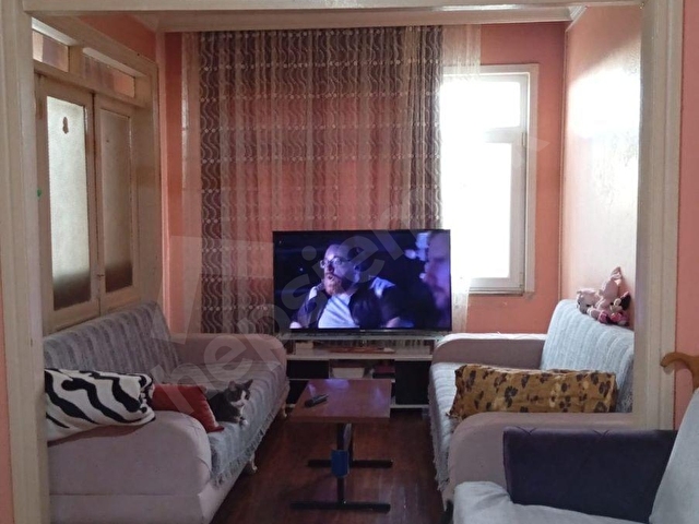 AKŞENDEN FATİH KOCAMUSTAFAPAŞADA 4.SON KAT 2+1 80M² SATILIK DAİRE