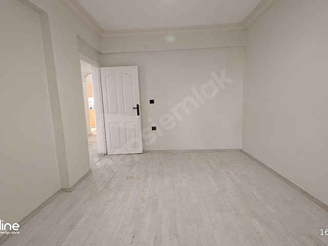 KARASUDA DENİZE 150 m MESAFEDE MUTFAK AYRI FIRSAT DAİRE - Görsel 23