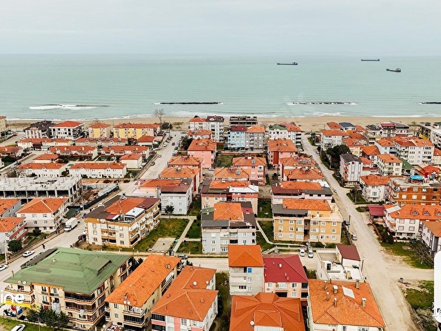 KARASUDA DENİZE 150 m MESAFEDE MUTFAK AYRI FIRSAT DAİRE - Görsel 29