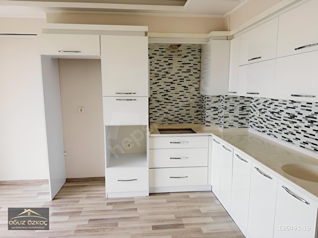Hürriyet Mahallesi Ş.Özpolat Cadde Üzerinde Ferah Kiralık Daire - Görsel 9