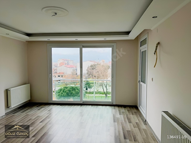 Hürriyet Mahallesi Ş.Özpolat Cadde Üzerinde Ferah Kiralık Daire - Görsel 13
