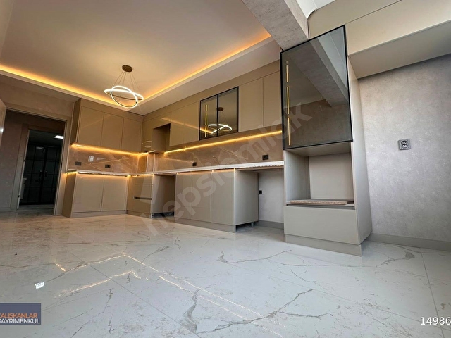 ÇALIŞKANLARDAN OKUL HASTANE YANI ULTRALÜX 3+1 GİYİNME ODALI DAİRE - Görsel 4