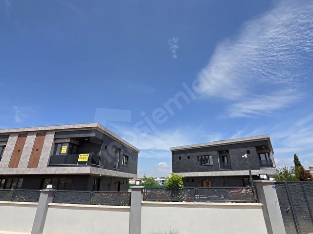 BURÇ ESENTEPEDE SİTE İÇİ SATILIK ULTRA LÜX VİLLALAR - Görsel 18