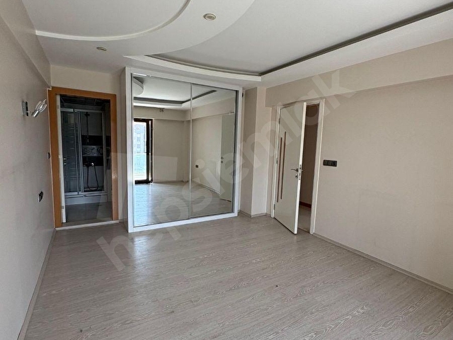 ŞEMİKLER DE 180m2 ARAKAT 3+1 GENİŞ DAİRE - Görsel 9