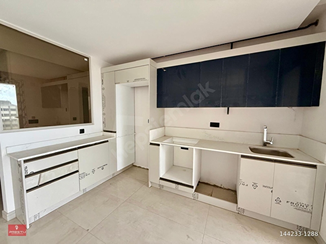 ÇUKUROVA-HAVUZLU-GÜVENLİKLİ SİTEDE -LÜKS-3+1 SATILIK DAİRE