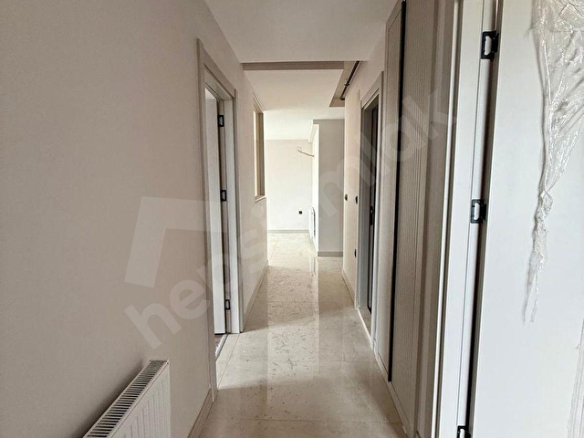 ÇUKUROVA-HAVUZLU-GÜVENLİKLİ SİTEDE -LÜKS-3+1 SATILIK DAİRE - Görsel 9