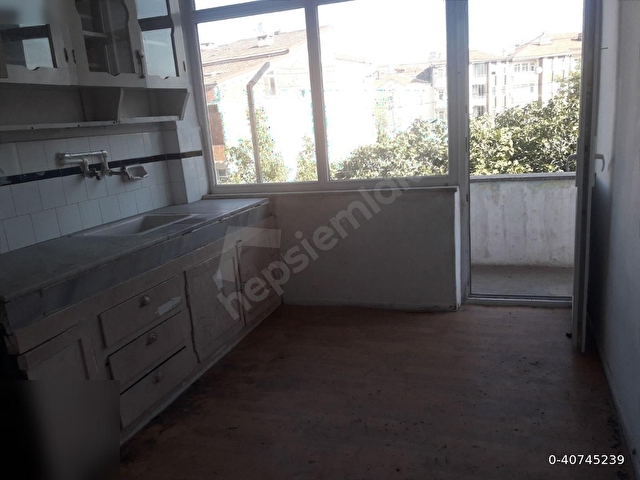 SATİLIK ÇATI KATI KÖŞE BAŞİ DAIRE - Görsel 5
