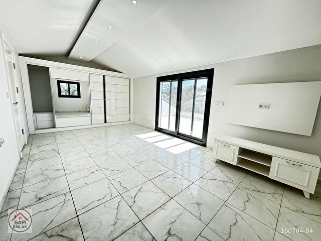 AKBÜKTE Bol Oksijenli, Geniş Teraslı Müstakil Havuzlu Villa - Görsel 23