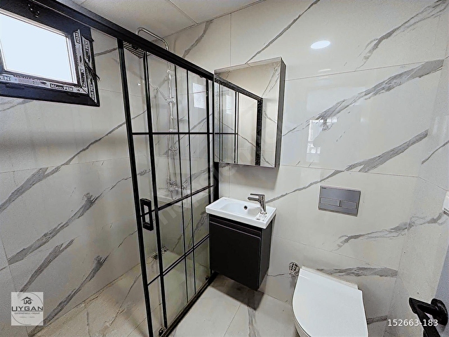 UYGANDAN ALPKENT MAH. 3+1 155m² ULTRA LÜX SİTE İÇİ ARAKAT - Görsel 23