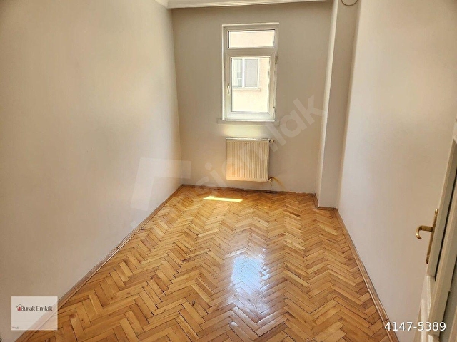 Burak Emlakdan Kiralık Daire Cebeci Karacabey Sk. 3+1 B.Salon Arakat - Görsel 5