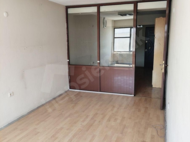 GAZİ BULVARINDA, ÖNÜ AÇIK, TARİFİ KOLAY SATILIK OFİS - Görsel 5