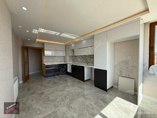 KARİYERDEN YAŞAMKEN DODURGADA 6+1 4 CEPHELİ LÜX YAPILI 300M2 TEK TAPU 2 DAİRE - Görsel 2
