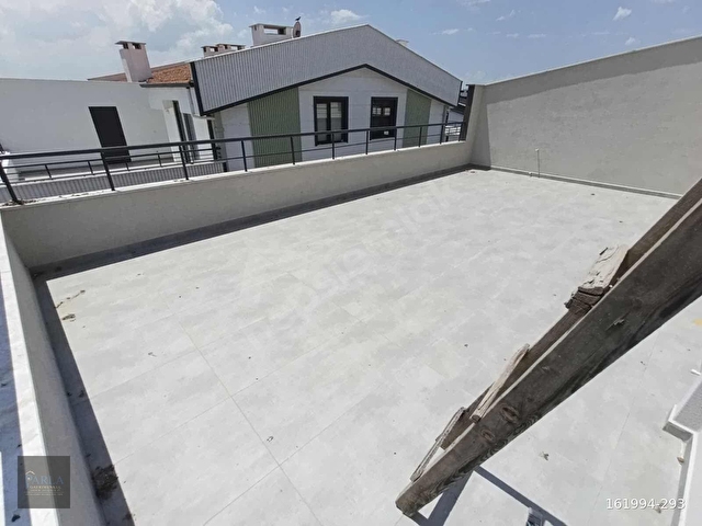 PARLADAN Kadıköyde Asansörlü 3+1 Dubleks Sıfır Daire - Görsel 3