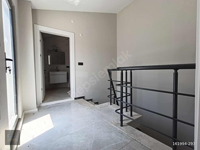 PARLADAN Kadıköyde Asansörlü 3+1 Dubleks Sıfır Daire - Görsel 12