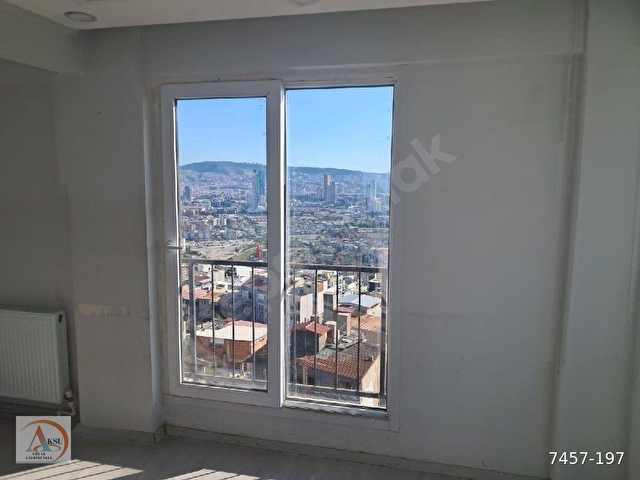 Bayraklı Cengizhan Mahallesinde Deniz Manzaralı 2+1 90 m2 Satılık Daire - Görsel 8