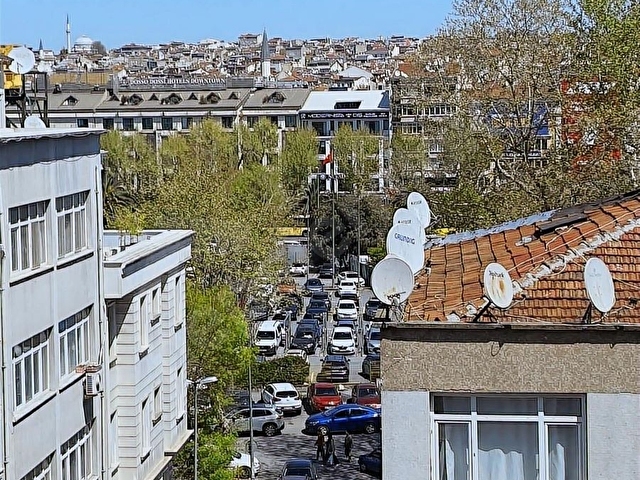 OĞUZHAN CADDESİNİDE SATILIK MANZARALI DAİRE KAT:3 DAİRE 3+1 - Görsel 4