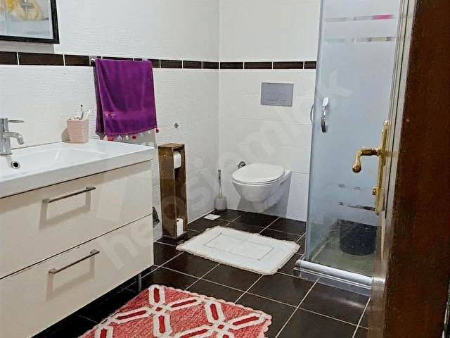 OĞUZHAN CADDESİNİDE SATILIK MANZARALI DAİRE KAT:3 DAİRE 3+1 - Görsel 18