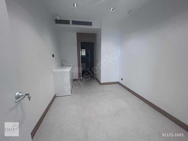 Astoria Plazada İçi Yenilenmiş Manzaralı 129 m2 Kiralık Ofis - Görsel 17