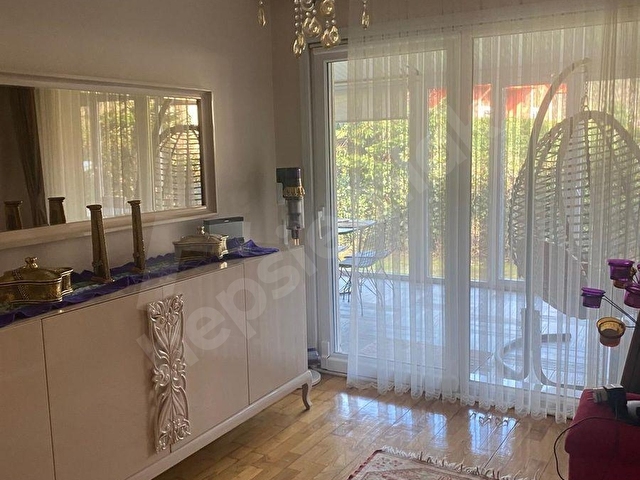 SARIYER USKUMRUKÖY ARIKÖY SİTESİNDE 7+1 SATILIK TEMİZ VİLLA - Görsel 24