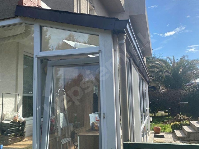 SARIYER USKUMRUKÖY ARIKÖY SİTESİNDE 7+1 SATILIK TEMİZ VİLLA - Görsel 12