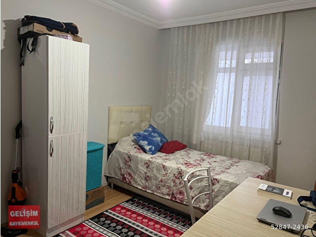 AYVALIDA KİRACILI, ULAŞIMI KOLAY, PAZARA, OKULLARA VE HASTANEYE YAKIN - Görsel 2