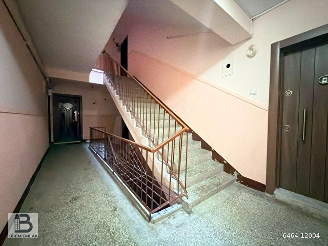 BİRİMDEN,SOKULLU CADDE YAKINI,2+1,KOMBİLİ,YAPILI,GİRİŞ KAT - Görsel 21