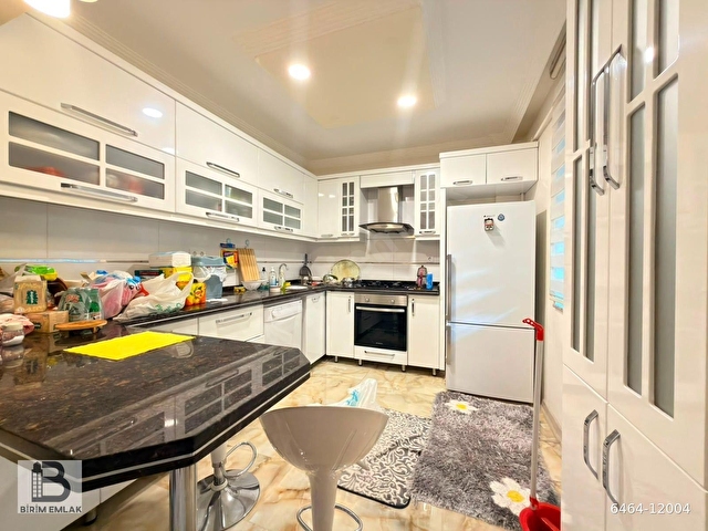 BİRİMDEN,SOKULLU CADDE YAKINI,2+1,KOMBİLİ,YAPILI,GİRİŞ KAT