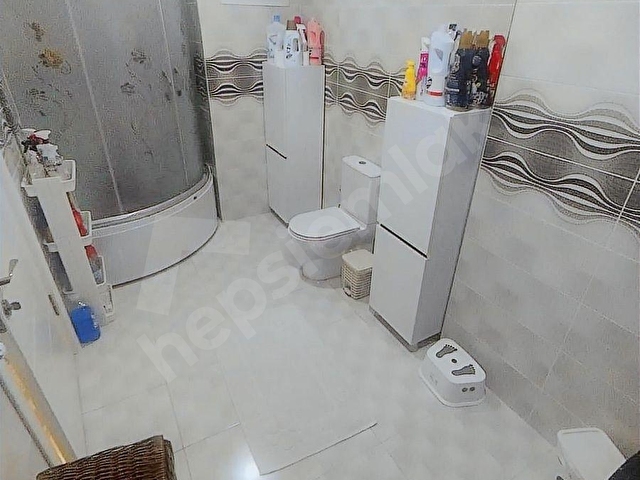 EMİNEVİM VE BENZERİ FİRMALARA UYGUN METRO YAKIN ARA KAT 4+2... - Görsel 25
