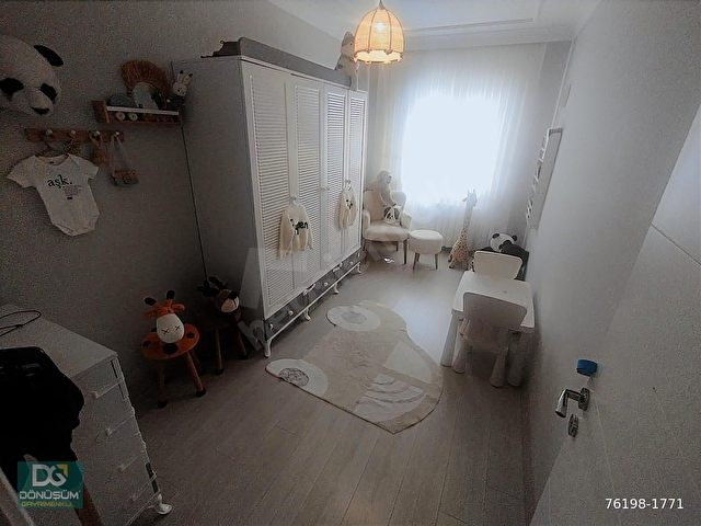 EMİNEVİM VE BENZERİ FİRMALARA UYGUN METRO YAKIN ARA KAT 4+2... - Görsel 23