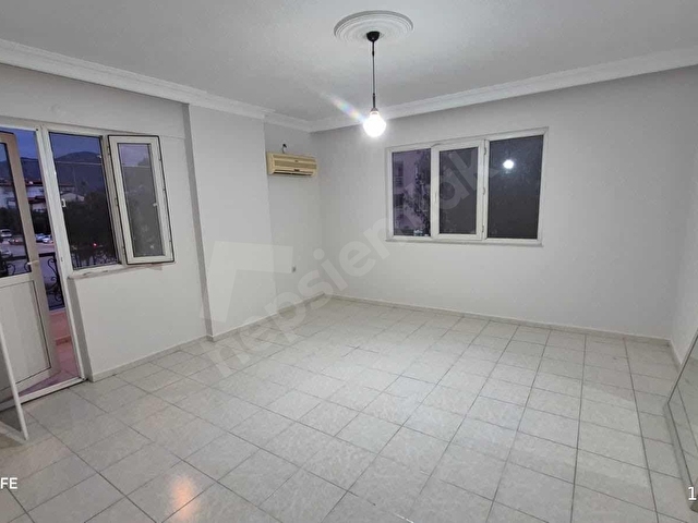 HAN YAPIDAN ORTACA MERKEZDE 3+1 KİRALIK KAPALI MUTFAKLI DAİRE!