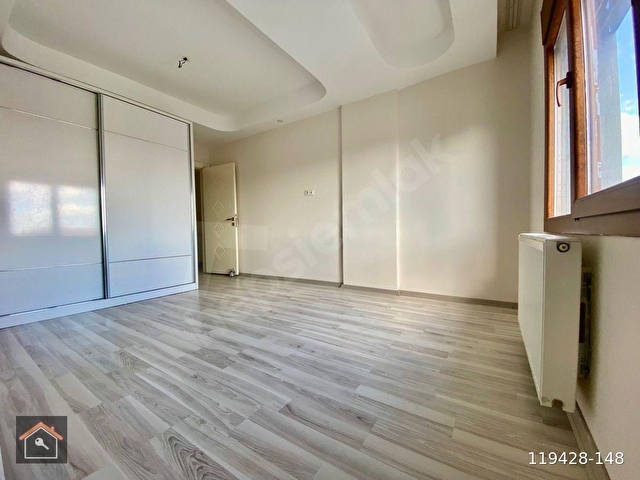 GÜNAY EMLAKTAN TORBALIDA CADDE ÜZERİNDE SATILIK 3+1 145 M2 DOAĞALGAZLI DAİRE - Görsel 16