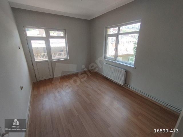 MAHMUT ESAT BOZKURT CADDESİNDE 1.KATTA 3+1 FULL YAPILI SATILIK FIRSAT DAİRE  ! - Görsel 4