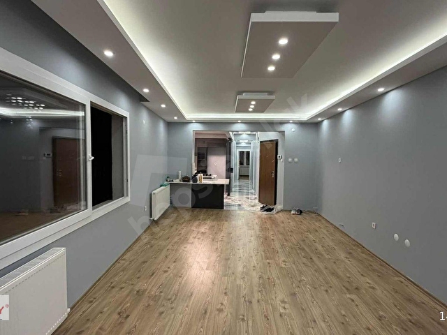 GÖZTEPEDE YENİ TADİLATLI İÇ MİMAR DOKUNUŞLU 3+1 SATILIK DAİRE - Görsel 10