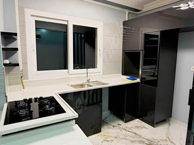 GÖZTEPEDE YENİ TADİLATLI İÇ MİMAR DOKUNUŞLU 3+1 SATILIK DAİRE - Görsel 8