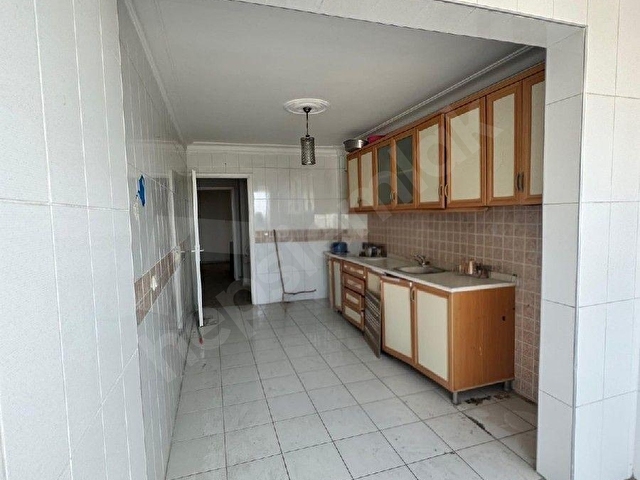 Pınarbaşı caddesi netaş apt ara kat satılık lüks daire - Görsel 2